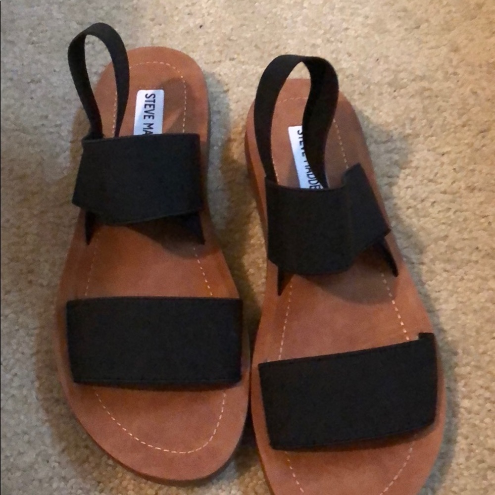 Steve Madden Elastic Sandal